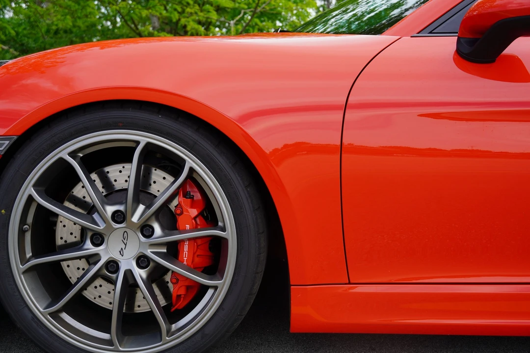2016 Porsche 981 Cayman GT4 - Image 16 of 31