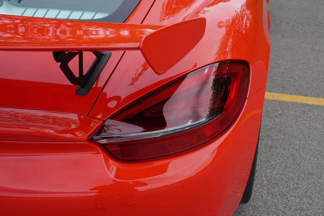 2016 Porsche 981 Cayman GT4 - Image 23 of 31