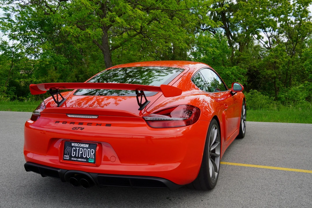 2016 Porsche 981 Cayman GT4 - Image 24 of 31