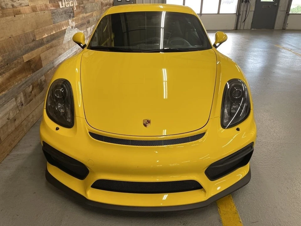 2016 Porsche 981 Cayman GT4 - Image 2 of 5