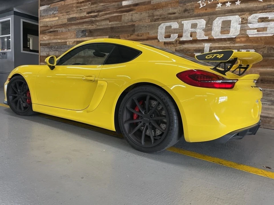 2016 Porsche 981 Cayman GT4 - Image 3 of 5