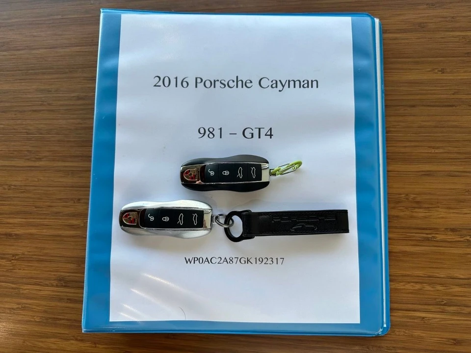 2016 Porsche 981 Cayman GT4 - Image 3 of 6