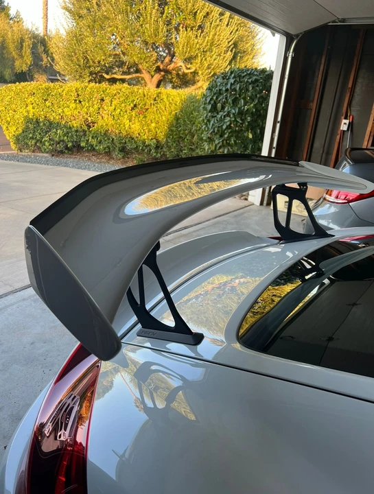 2016 Porsche 981 Cayman GT4 - Image 2 of 11