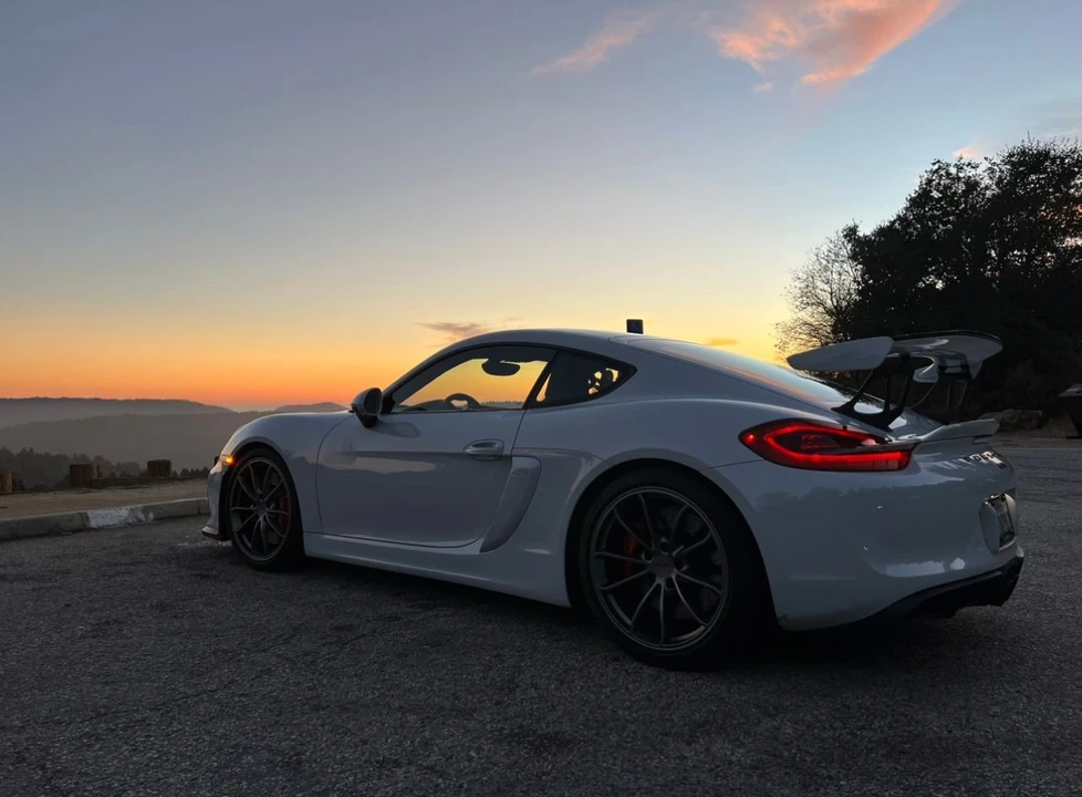 2016 Porsche 981 Cayman GT4 - Image 11 of 11