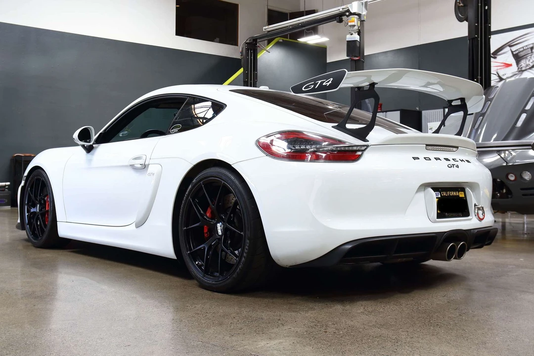 2016 Porsche 981 Cayman GT4 - Image 4 of 4