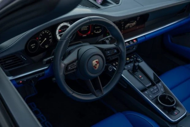 2022 Porsche 992 Turbo S - Image 5 of 7