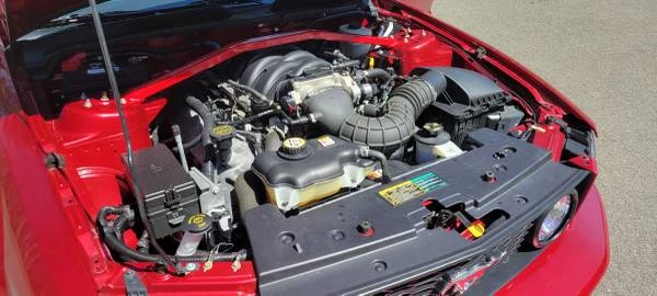 2005 Ford S197 Mustang - Image 9 of 16