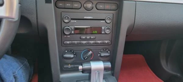 2005 Ford S197 Mustang - Image 15 of 16