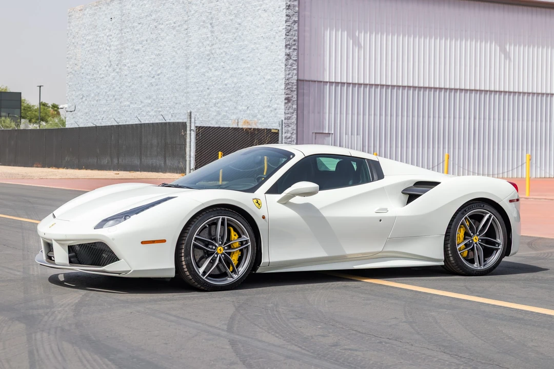 2018 Ferrari 488 Spider - Image 9 of 31