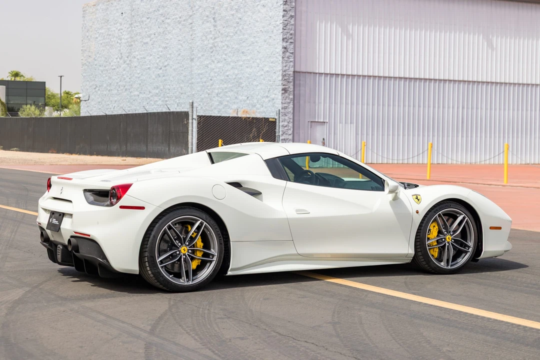 2018 Ferrari 488 Spider - Image 13 of 31