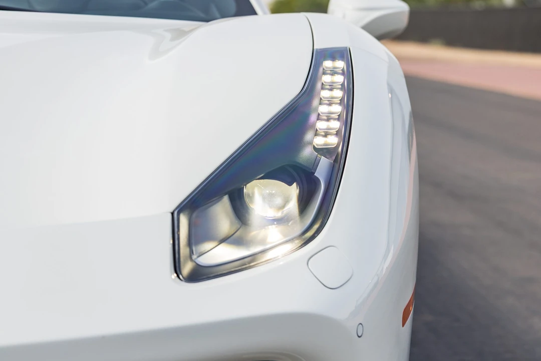 2018 Ferrari 488 Spider - Image 21 of 31
