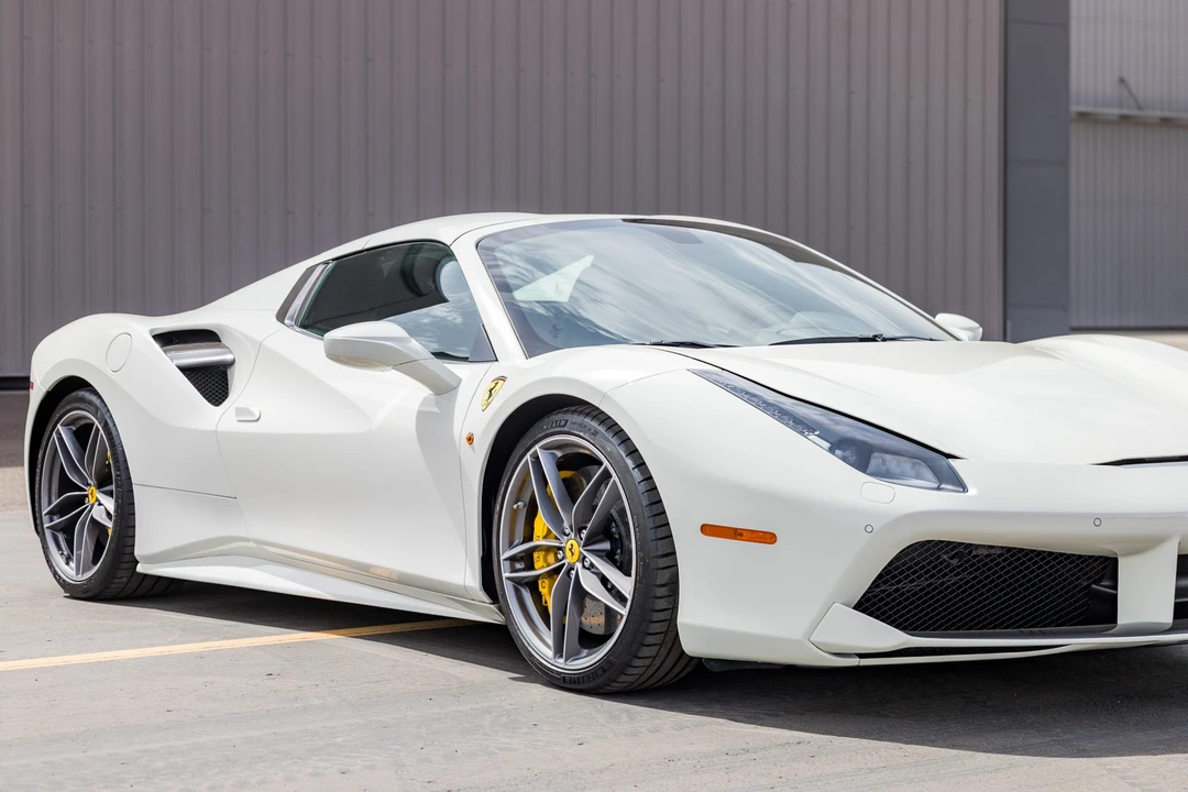 2018 Ferrari 488 Spider - Image 20 of 31