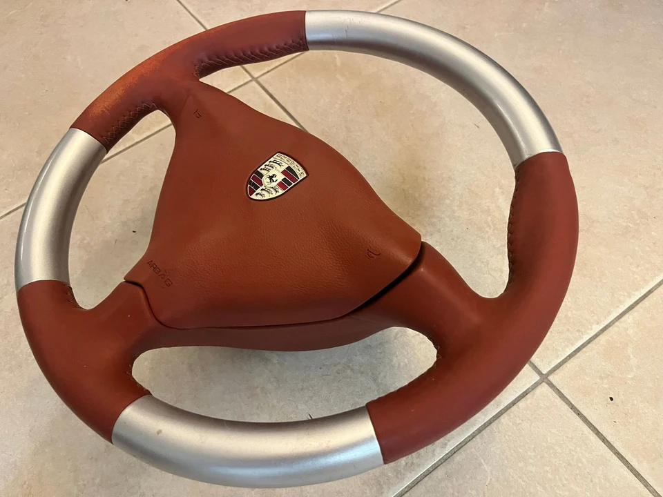 1999 Parts & Memorabilia Seats & Interior - Image 6 of 22