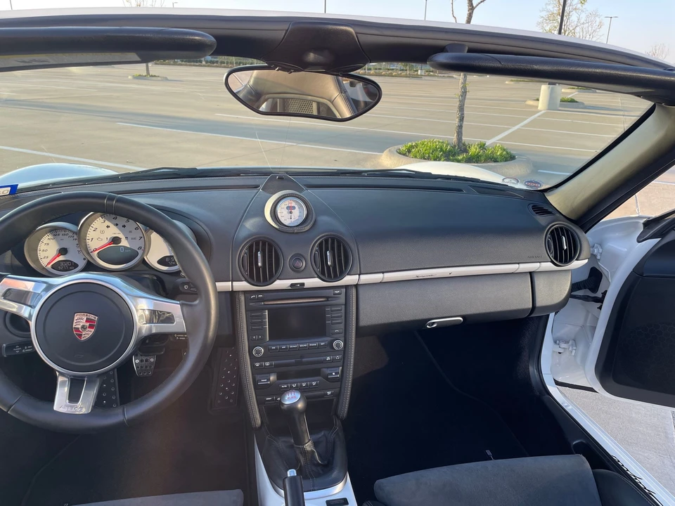 2011 Porsche 987 Boxster Spyder - Image 10 of 19