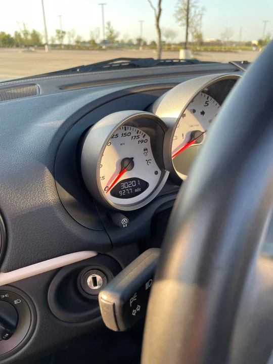 2011 Porsche 987 Boxster Spyder - Image 11 of 19
