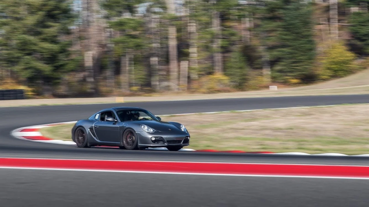 2011 Porsche 987 Cayman S - Image 6 of 20