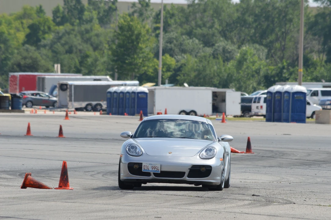 2010 Porsche 987 Cayman S - Image 5 of 16