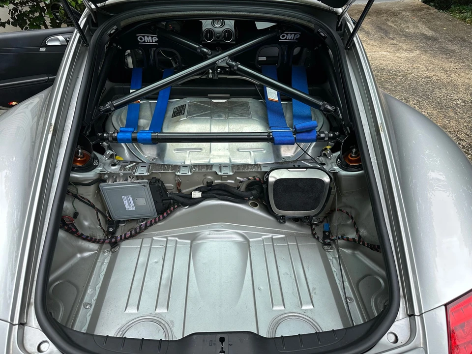 2010 Porsche 987 Cayman - Image 9 of 10