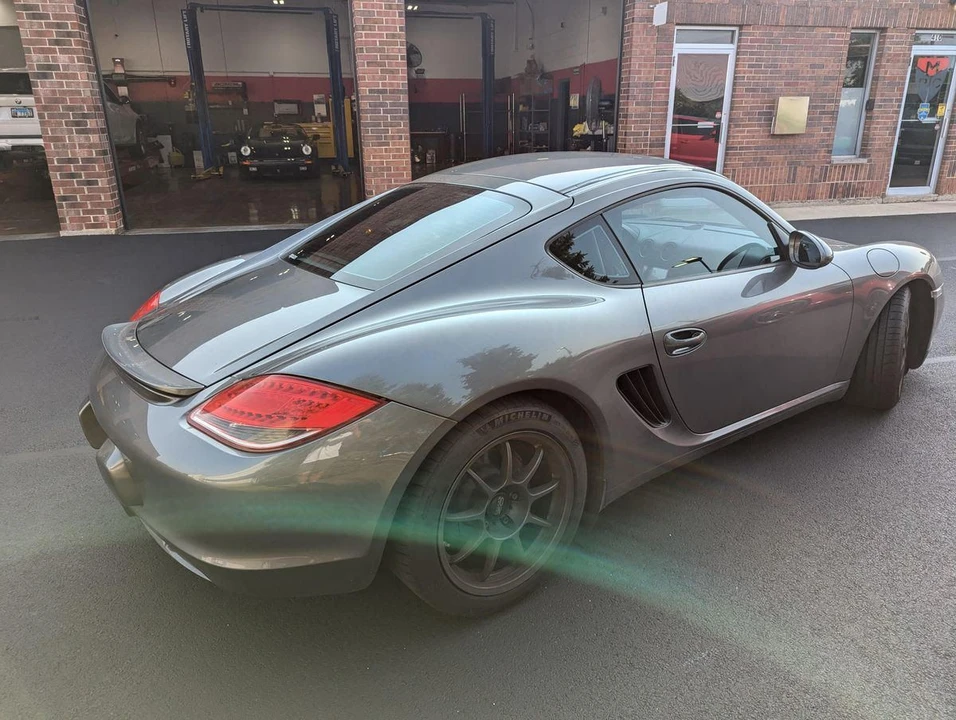 2011 Porsche 987 Cayman - Image 5 of 11
