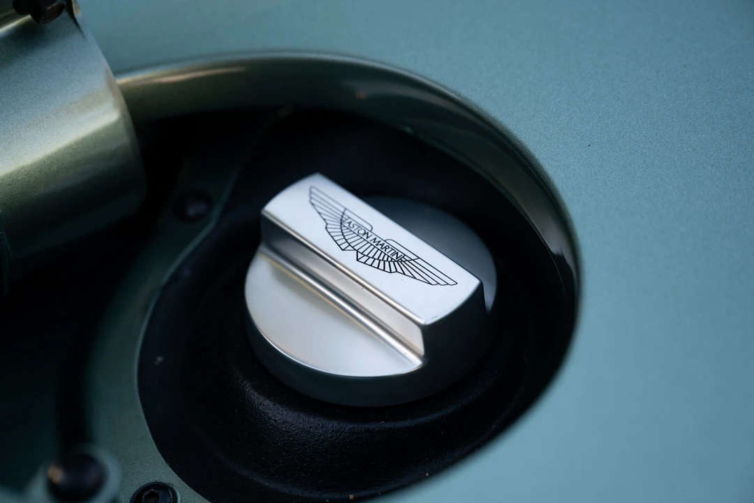 2003 Aston Martin DB AR1 - Image 19 of 31