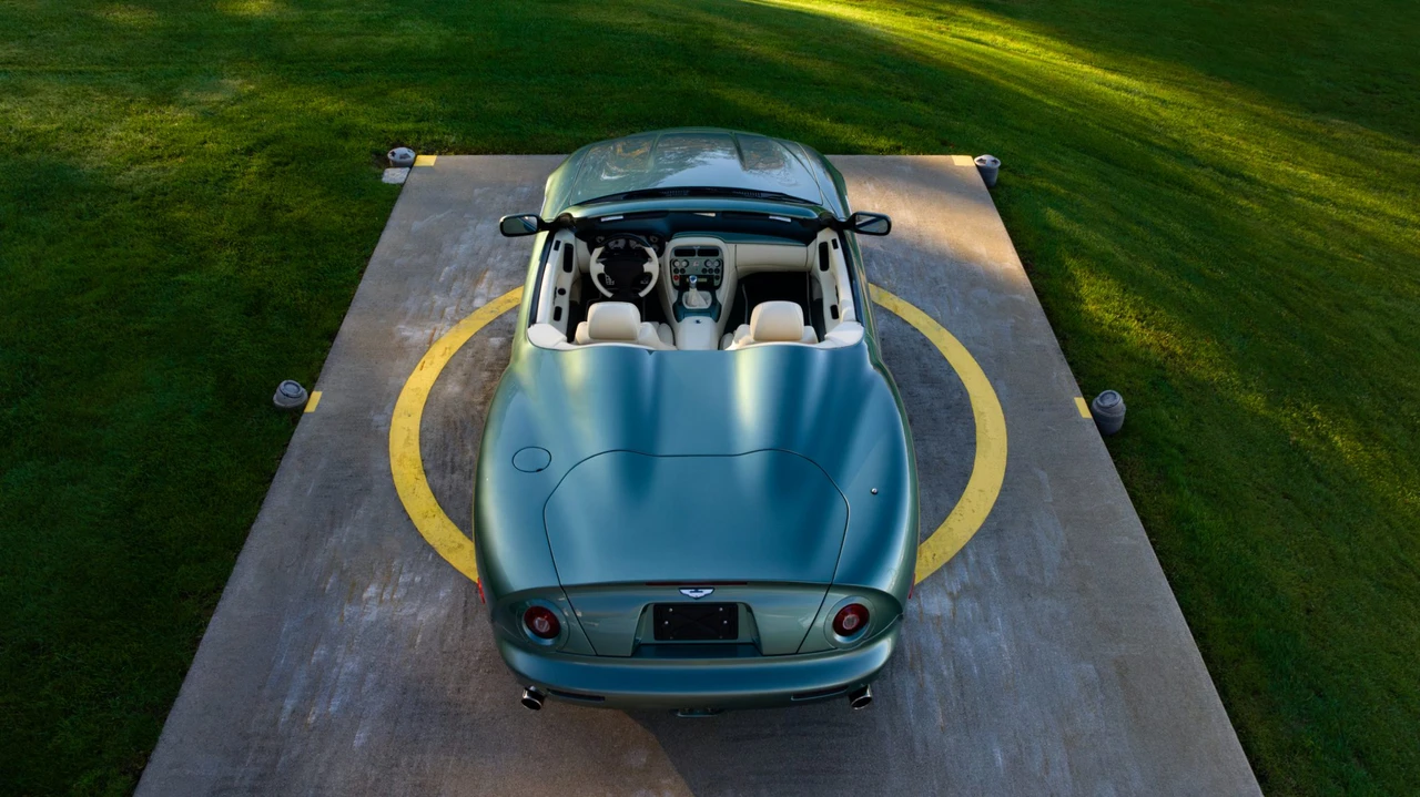 2003 Aston Martin DB AR1 - Image 7 of 31