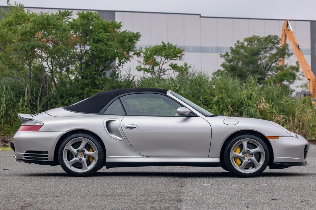 2005 Porsche 996 Turbo - Image 27 of 31