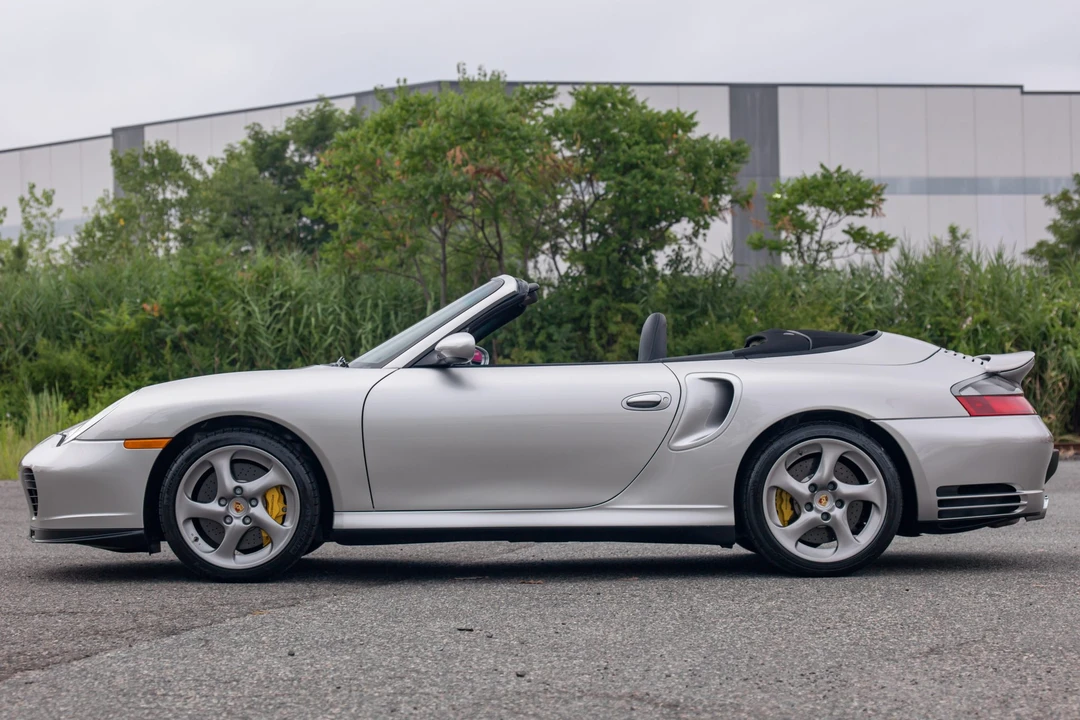 2005 Porsche 996 Turbo - Image 10 of 31