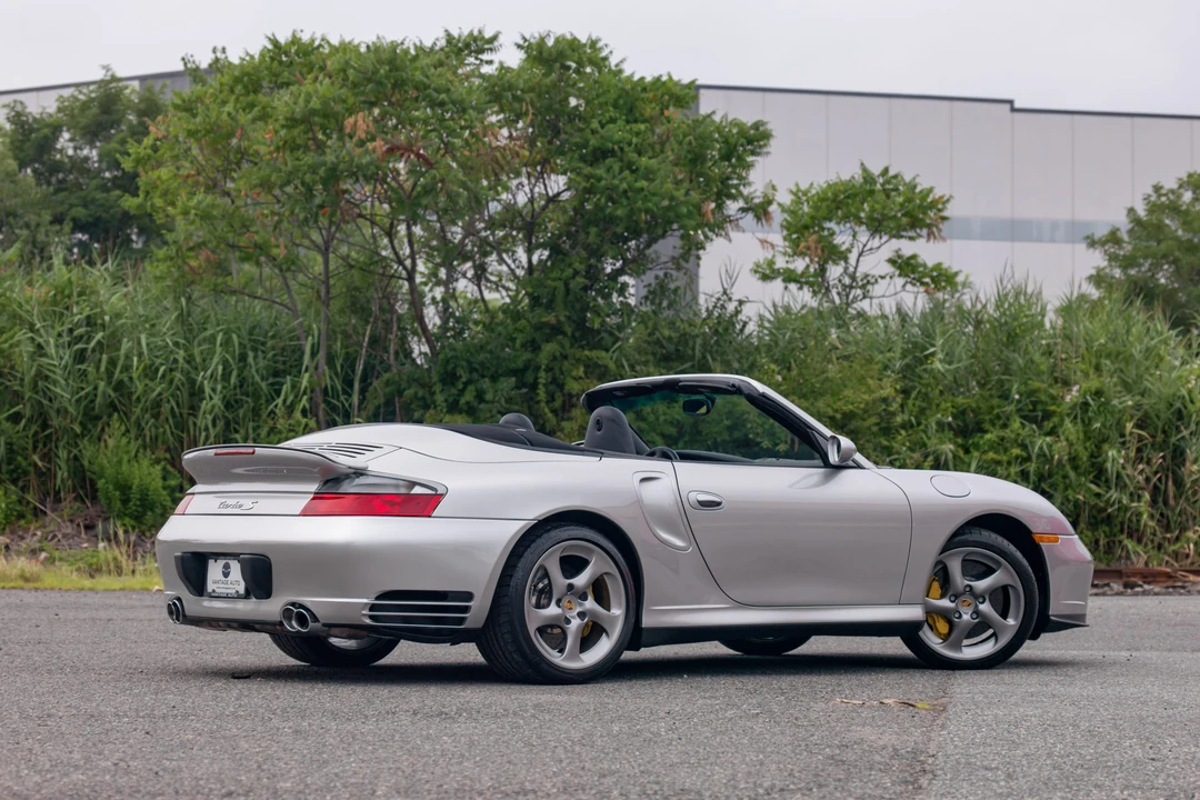 2005 Porsche 996 Turbo - Image 23 of 31
