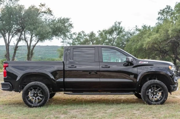 2023 Chevrolet Silverado 4th Gen - Image 3 of 7