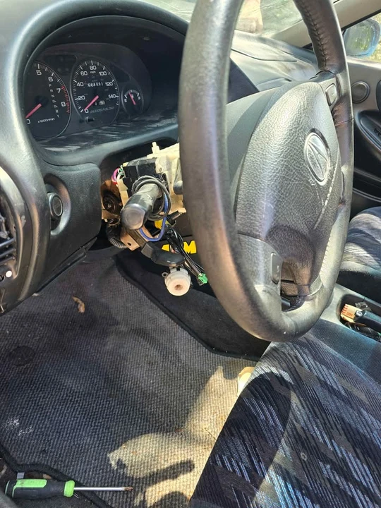 Acura Integra 3rd Gen - Image 5 of 6