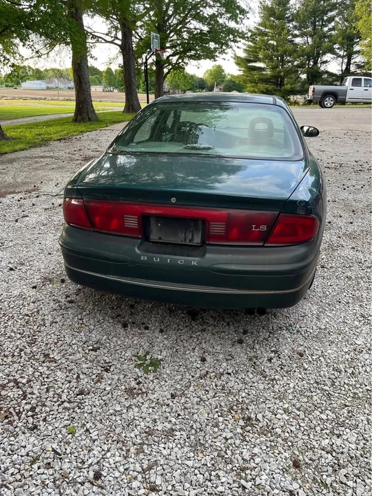 Buick Regal - Image 4 of 10