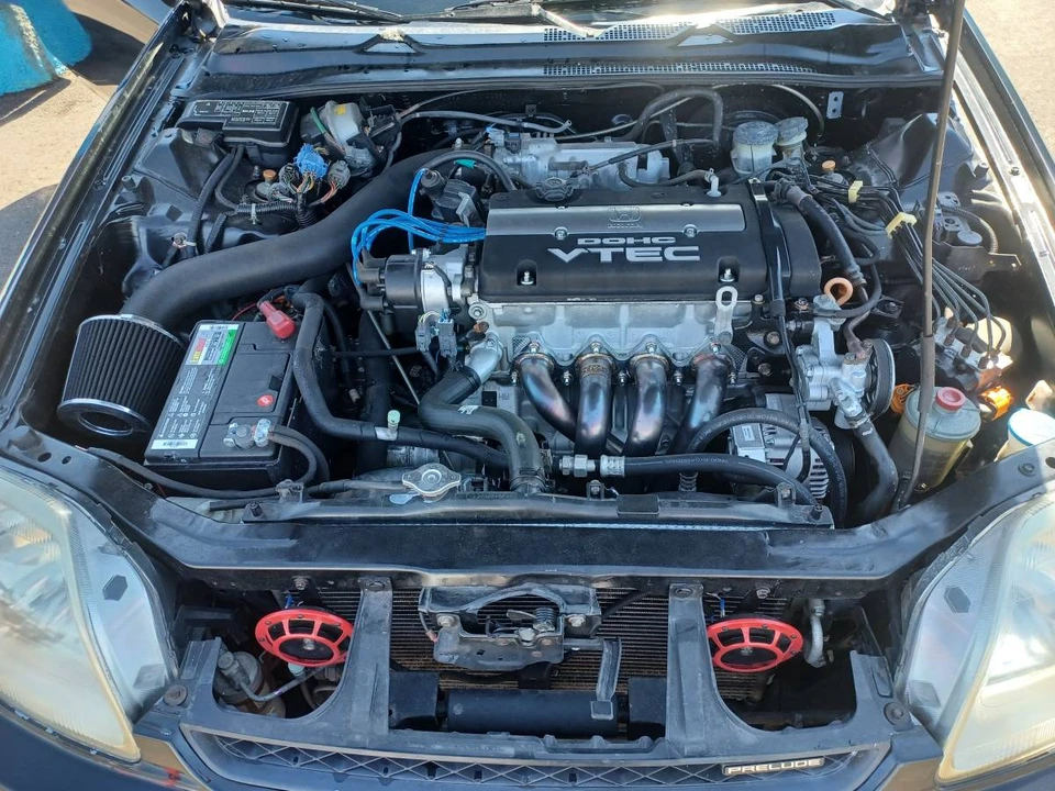 1999 Honda Prelude 5th Gen - Image 11 of 21