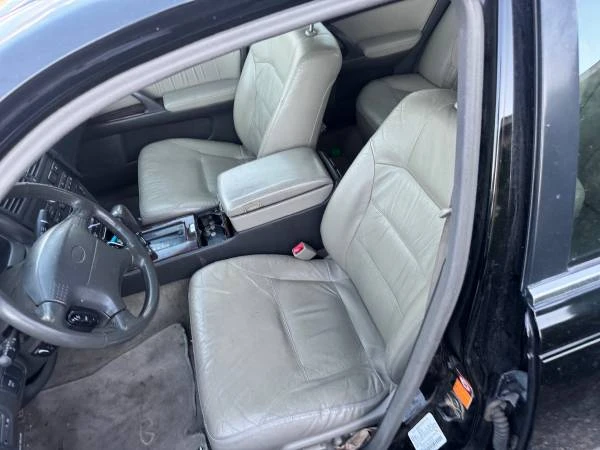 1999 Infiniti Q45 3rd Gen - Image 5 of 7