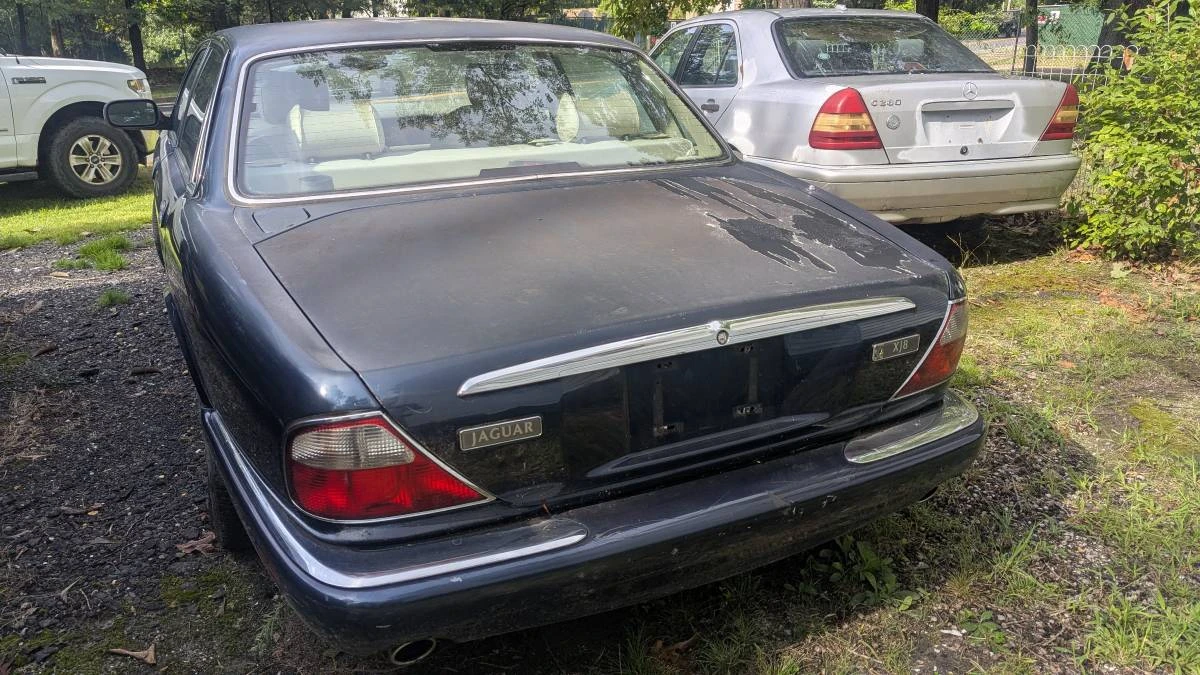 1999 Jaguar X308 XJ - Image 2 of 3