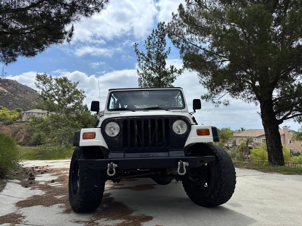 1999 Jeep TJ Wrangler - Image 9 of 14