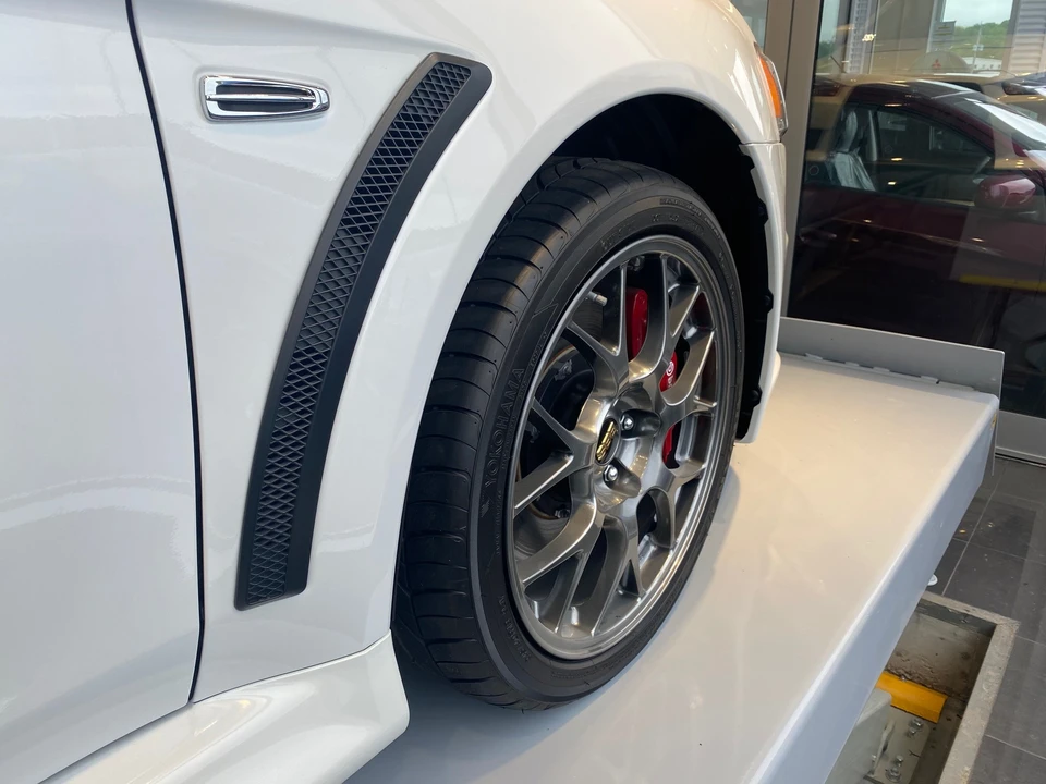 2015 Mitsubishi Lancer Evolution X 9th Gen - Image 19 of 31
