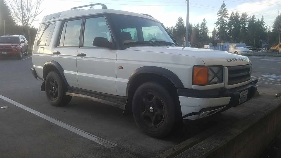 Land Rover Discovery 2nd Gen - Image 3 of 3