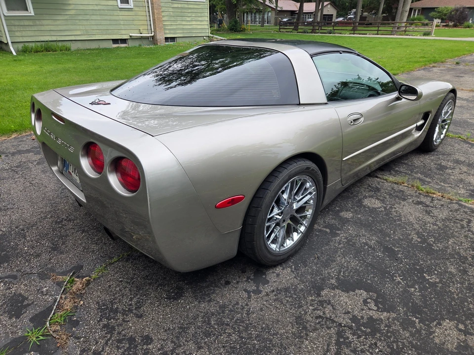 Chevrolet Corvette C5 - Image 5 of 20