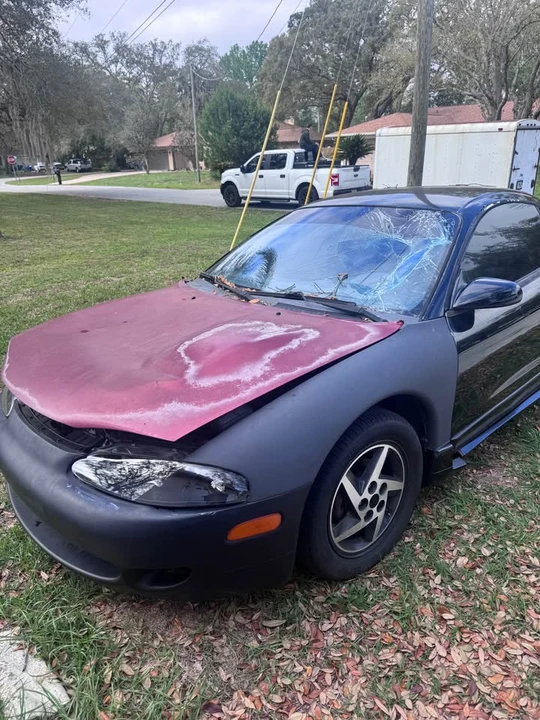 1999 Mitsubishi Eclipse 2nd Gen - Image 2 of 6
