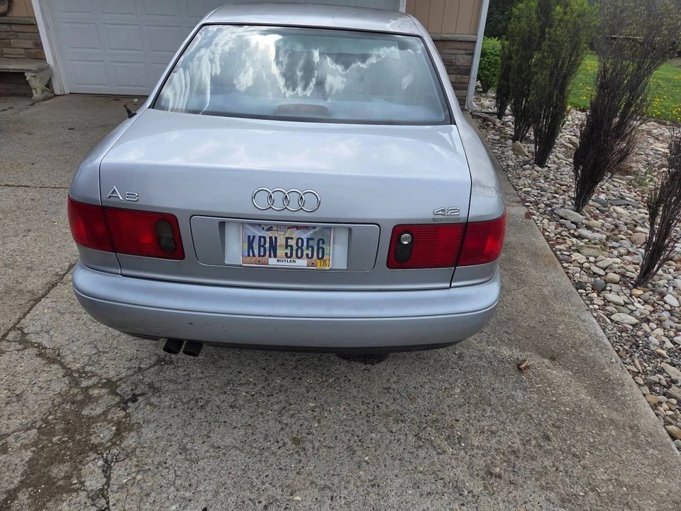 1999 Audi D2 A8 - Image 4 of 4