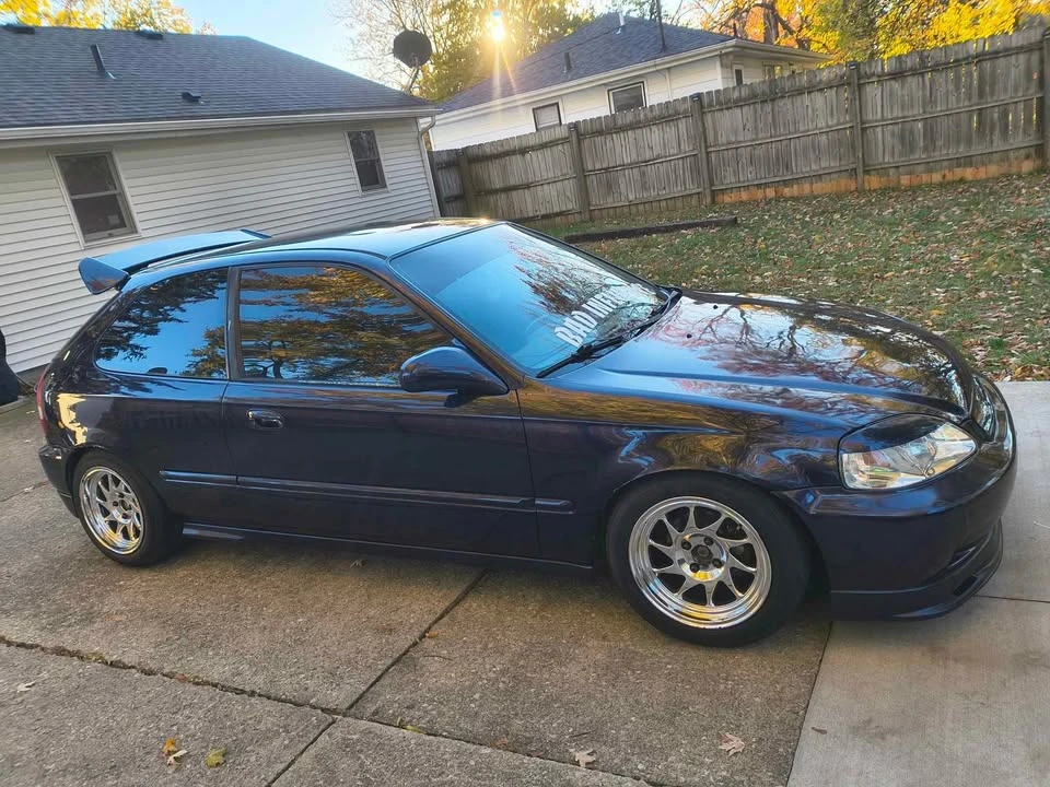 Honda EK Civic - Image 2 of 9