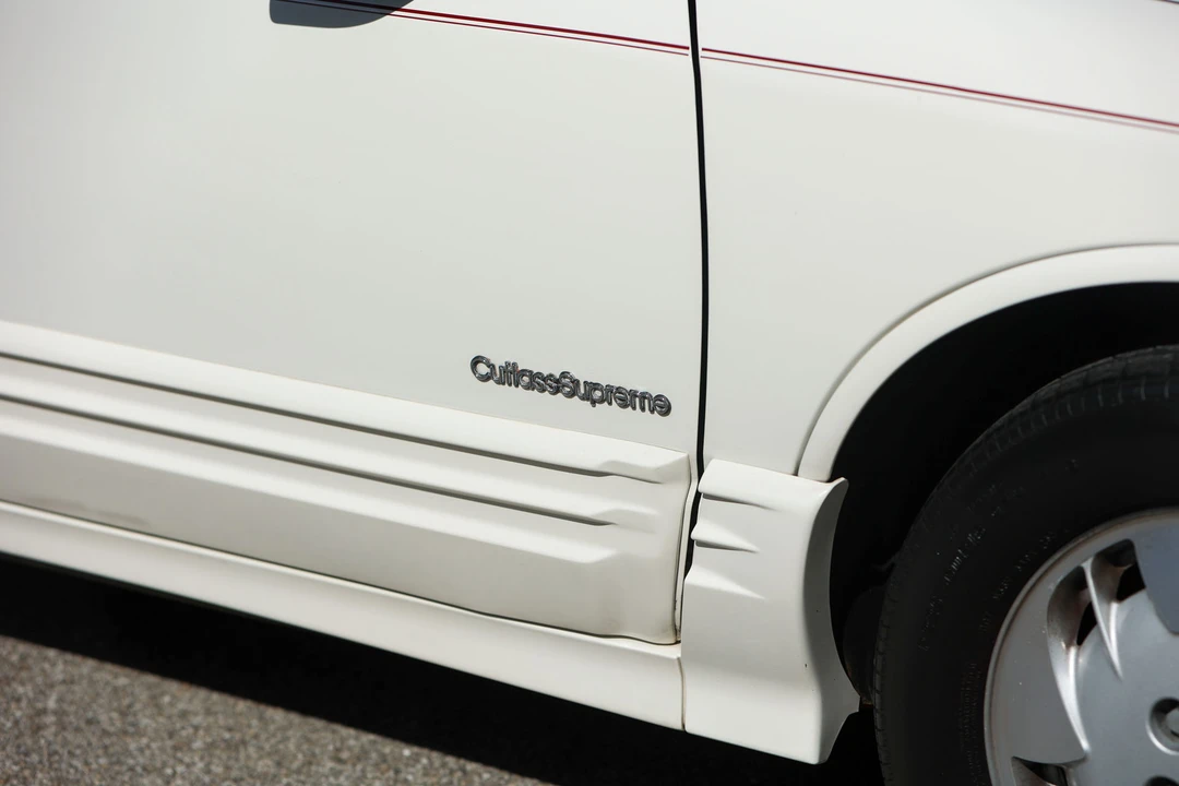 1992 Oldsmobile Cutlass - Image 15 of 31