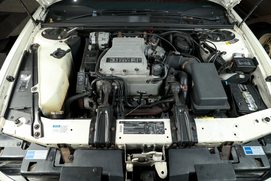 1992 Oldsmobile Cutlass - Image 24 of 31