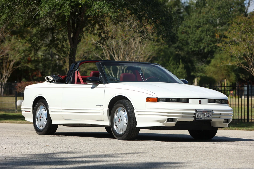 1992 Oldsmobile Cutlass - Image 3 of 31