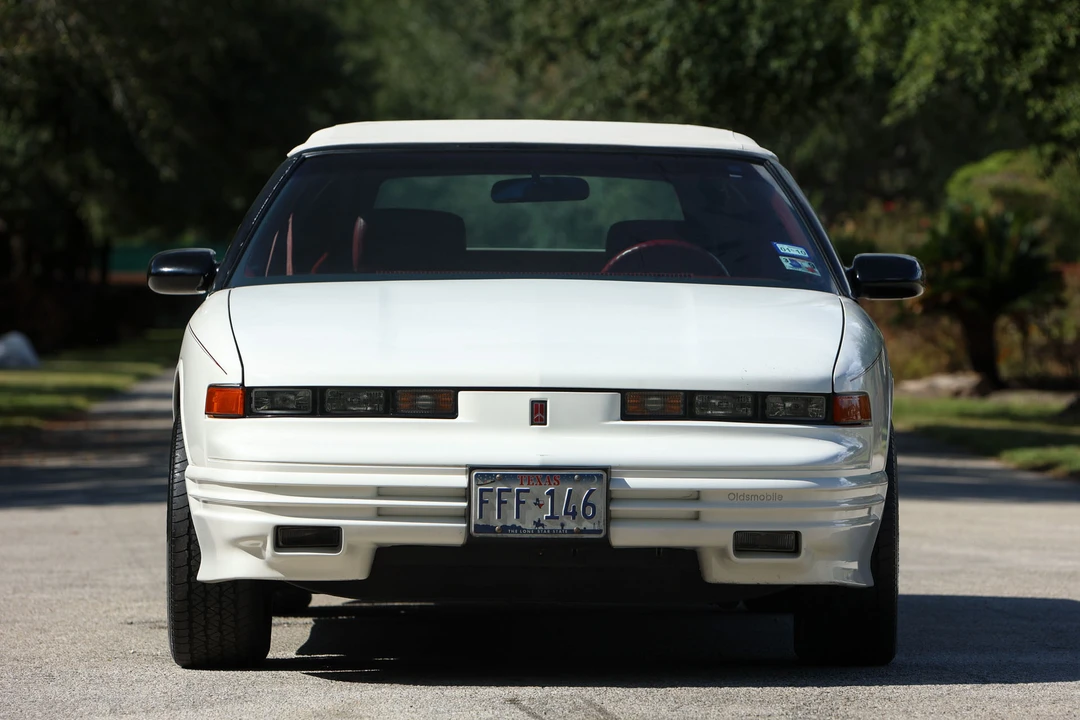 1992 Oldsmobile Cutlass - Image 10 of 31