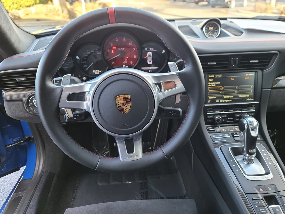 2016 Porsche 911 - Image 11 of 21