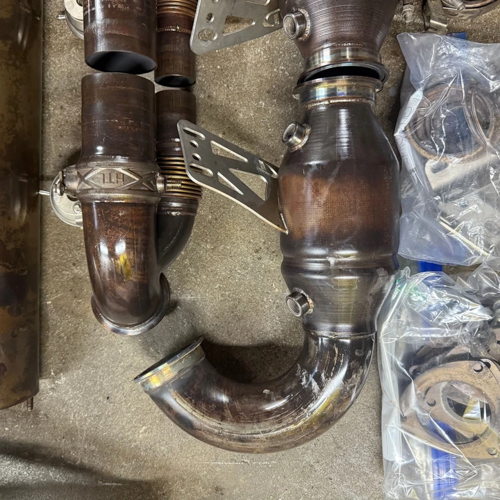 2014 Parts & Memorabilia Mechanical Components - Image 10 of 11