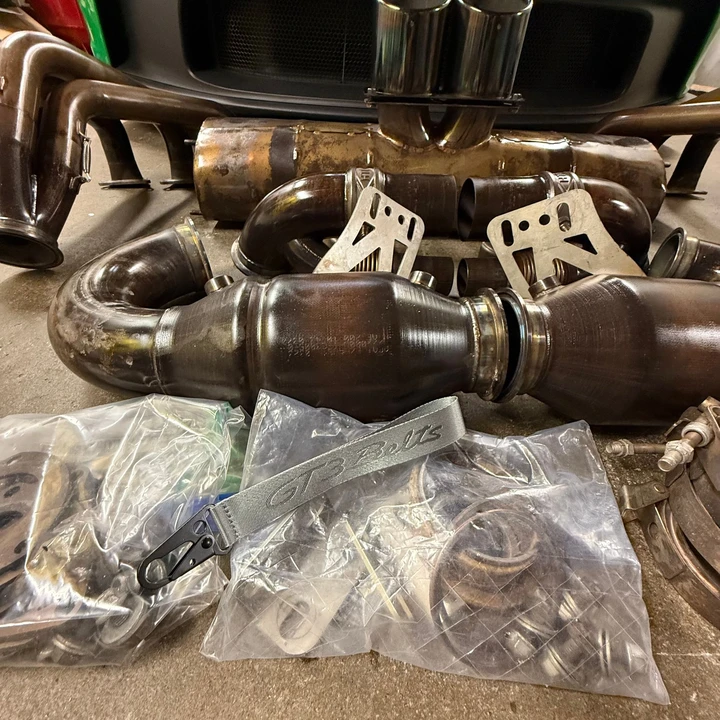 2014 Parts & Memorabilia Mechanical Components - Image 4 of 11