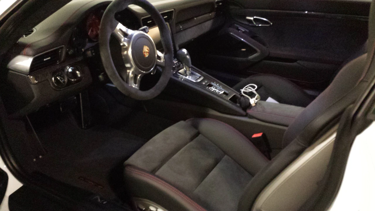2015 Porsche 991 Carrera GTS - Image 4 of 4