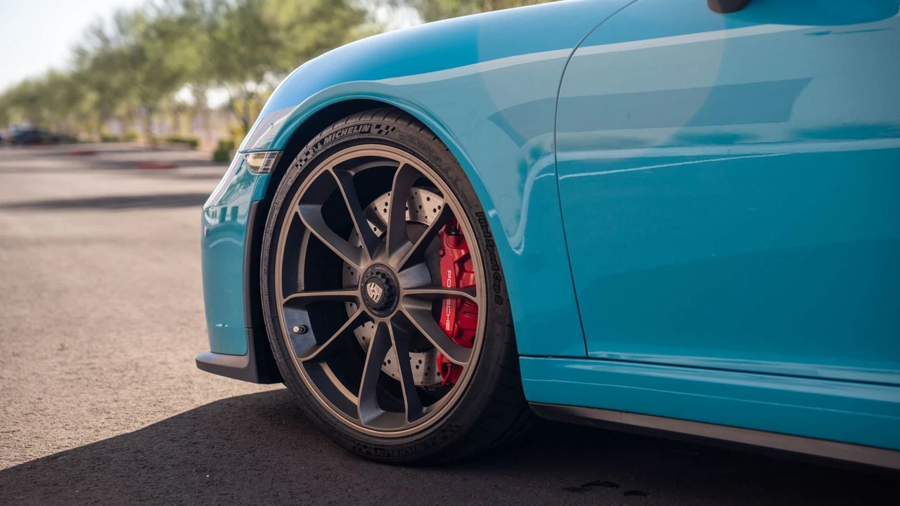 2018 Porsche 991 GT3 - Image 13 of 31